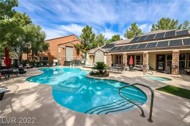 MLS: 2721209 Condo For Sale