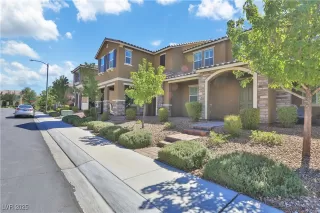 Photo #2: 2721227 Listing 