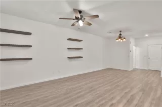 Photo #6: 2721227 Listing 