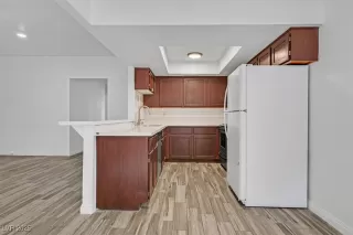 Photo #4: 2721268 Listing 