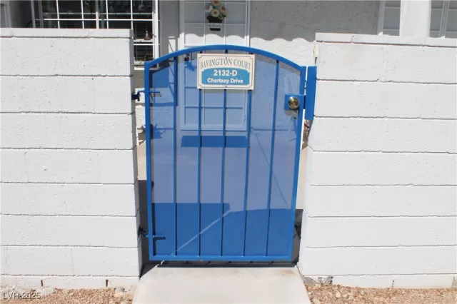 MLS: 2721347 Condo For Sale