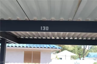 Photo #2: 2721347 Listing