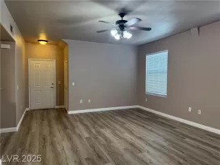 Photo #5: 2721348 Listing 