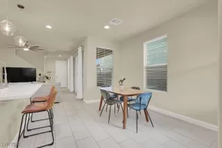 Photo #3: 2721349 Listing 