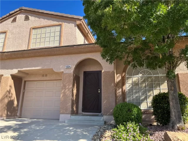 MLS: 2721355 Condo For Sale