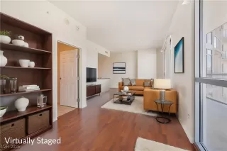 Photo #2: 2721403 Listing 