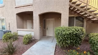 Photo #5: 2721416 Listing