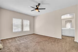 Photo #3: 2721417 Listing 