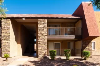 Photo #1: 2721420 Listing