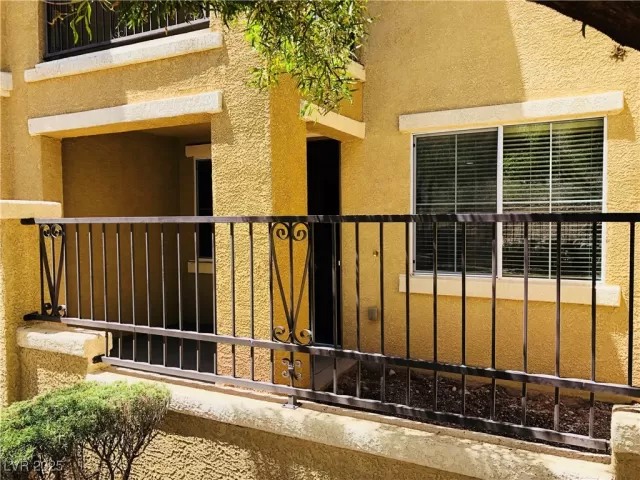 MLS: 2721423 Condo For Sale