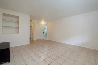 Photo #4: 2721432 Listing 