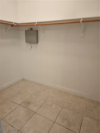 Photo #3: 2721445 Listing 