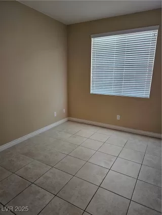 Photo #4: 2721445 Listing 