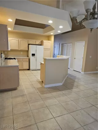 Photo #6: 2721445 Listing 