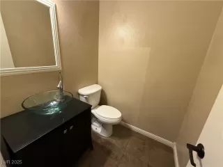 Photo #5: 2721484 Listing 