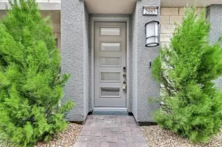 Photo #1: 2721502 Listing 