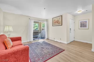 Photo #4: 2721515 Listing 