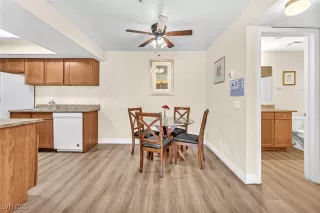 Photo #5: 2721515 Listing 