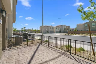 Photo #2: 2721529 Listing 