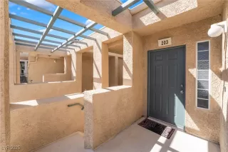 Photo #3: 2721540 Listing 