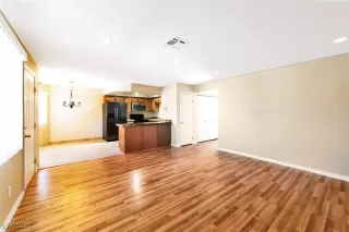 Photo #2: 2721544 Listing 