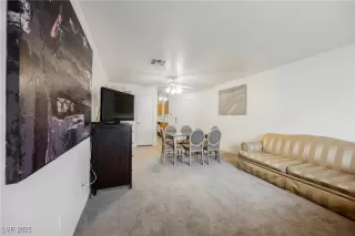 Photo #5: 2721576 Listing 