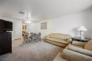 Photo #6: 2721576 Listing 