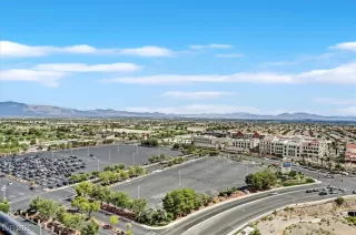 Photo #5: 2721601 Listing 