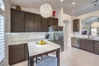 More Details about MLS # 2721617 : 9685 MIDNIGHT SUN AVENUE