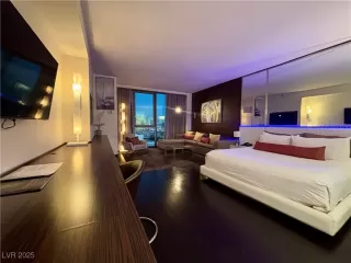 Photo #3: 2721620 Listing 