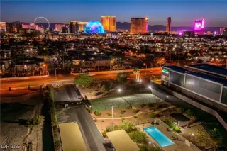 Photo #5: 2721626 Listing 