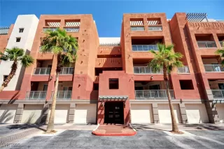 Photo #2: 2721637 Listing 