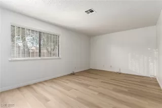 Photo #1: 2721702 Listing 