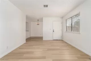 Photo #2: 2721702 Listing 