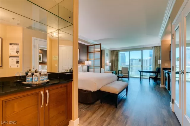 MLS: 2721743 Condo For Sale