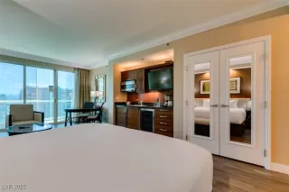 Photo #6: 2721743 Listing 