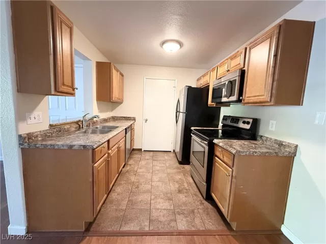 MLS: 2721747 Condo For Sale