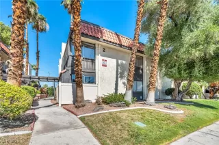 Photo #2: 2721760 Listing 