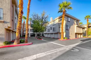 Photo #3: 2721778 Listing 