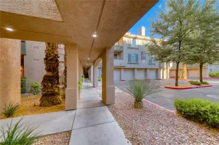 Photo #4: 2721778 Listing 