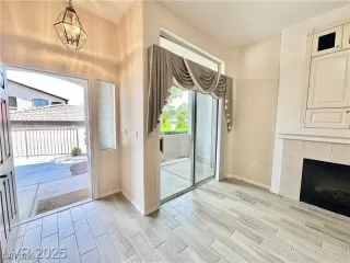 Photo #4: 2721798 Listing 