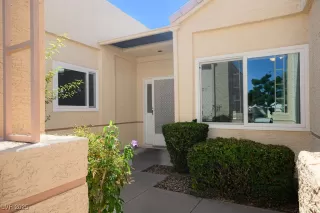 Photo #4: 2721898 Listing 