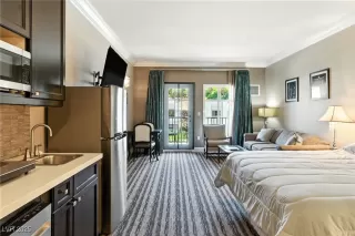 Photo #3: 2721907 Listing 