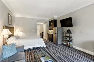 Photo #6: 2721907 Listing 