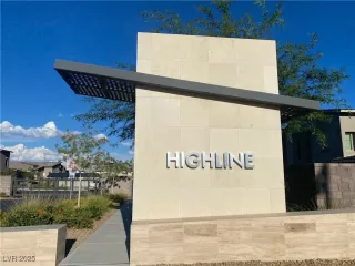 Photo #1: 2721920 Listing 