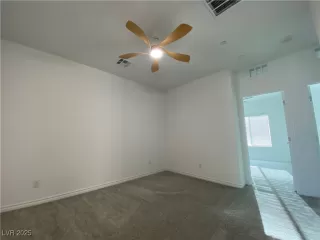 Photo #6: 2721920 Listing 