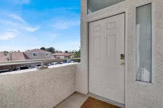 Photo #6: 2721934 Listing 