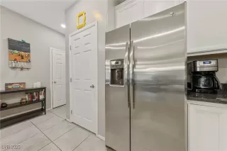 Photo #6: 2721995 Listing 