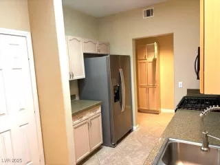 Photo #1: 2722020 Listing 