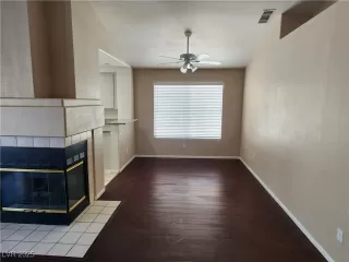 Photo #1: 2722024 Listing 